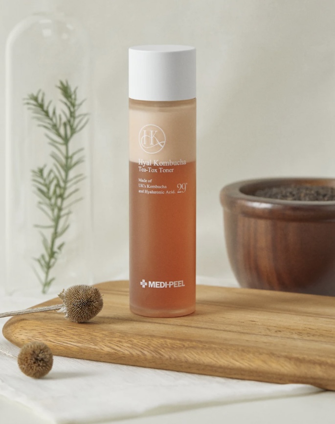 MEDIPEEL Hyal Kombucha Tea Tox Toner, 150ml